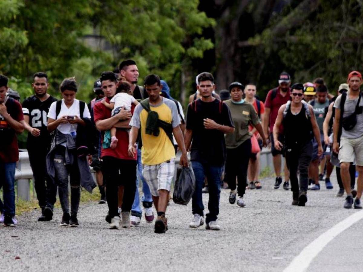 Migrantes venezolanos protestan en fronteras de México ante nueva política de EEUU