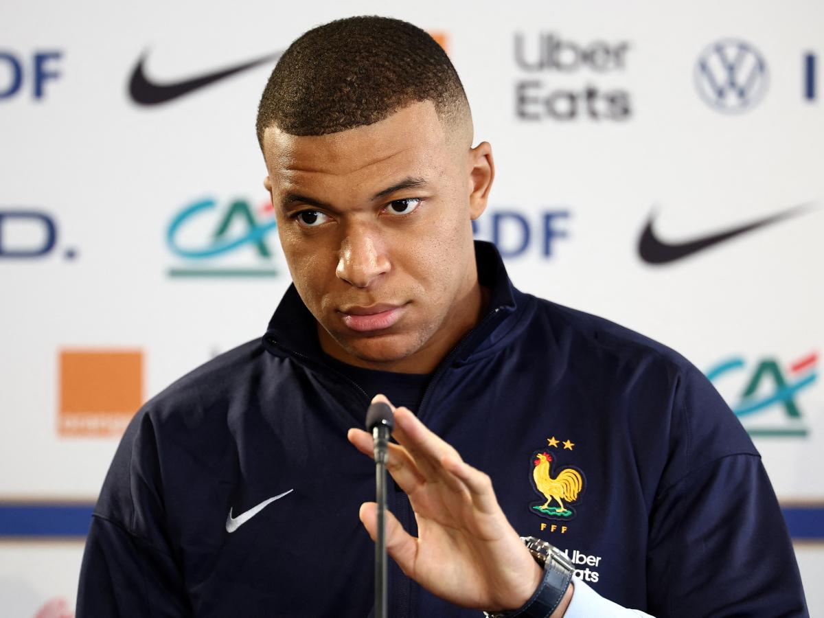 Mbappé tira dardo a PSG y revela quién lo salvó: “Sin ellos no habría vuelto a jugar”