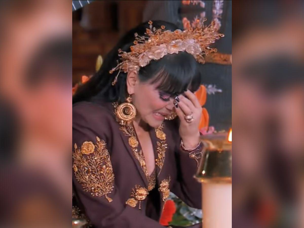 Maribel Guardia llora mientras le canta a la Virgen de Guadalupe