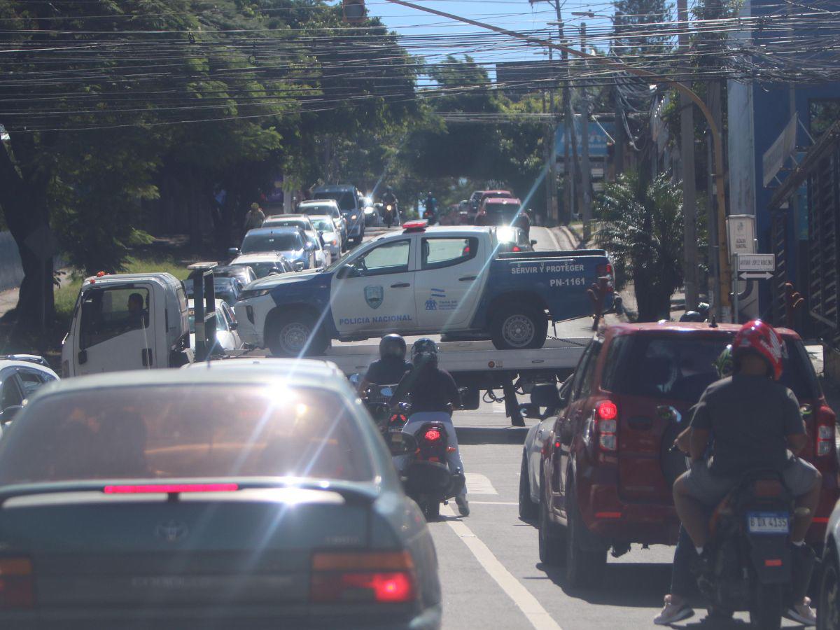 Analizan formas de retirar más rápido vehículos de choques en la capital