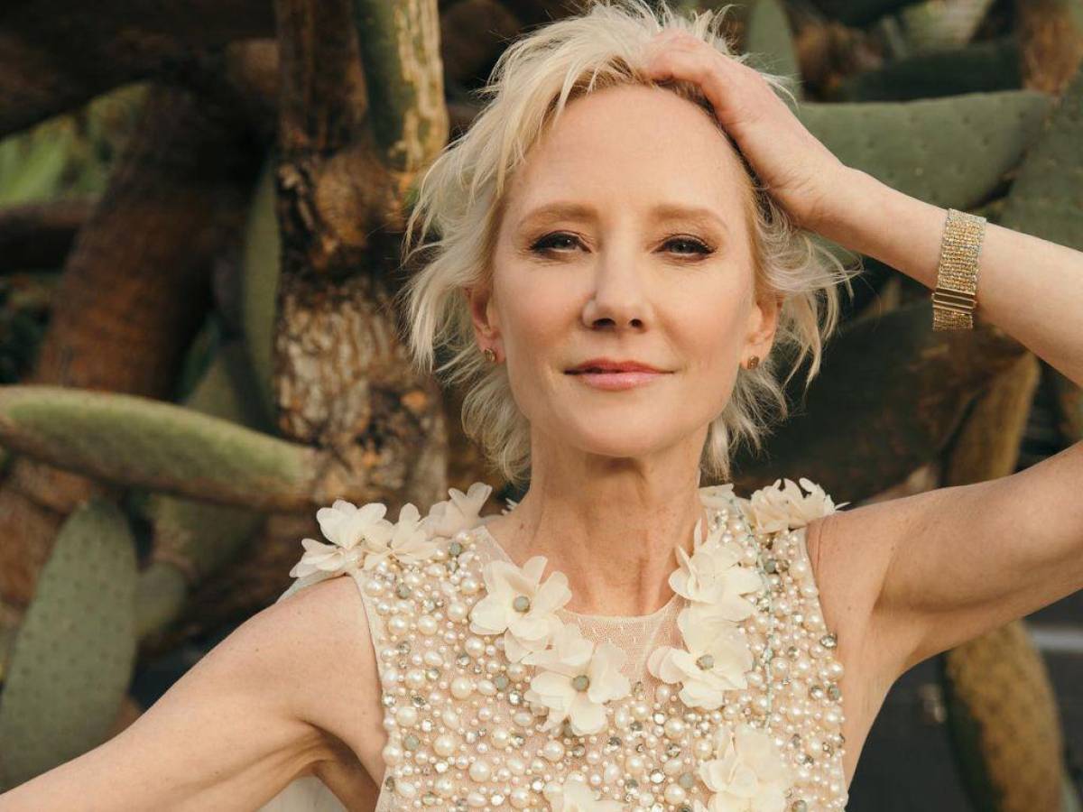 Actriz Anne Heche conducía bajo la influencia de cocaína, según reporte