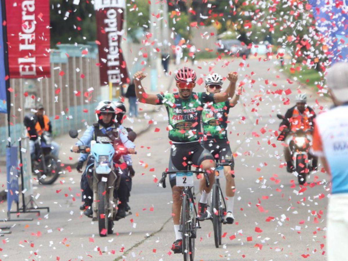 Así fue la llegada de César Castillo, ganador de la categoría Élite en la Vuelta Ciclística 2024