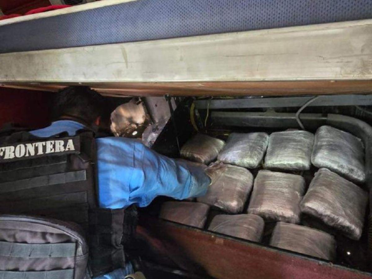 Detienen a guatemalteco con drogas valoradas en 3 millones de lempiras en Corinto