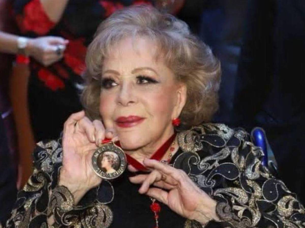 Homenaje a Silvia Pinal: Esta es la canción que la diva pidió para su funeral