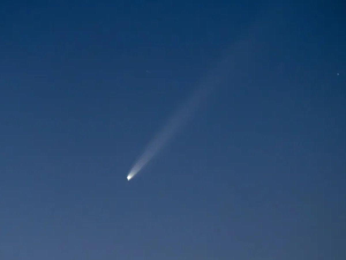 El ‘cometa del siglo’ brilla hoy por última vez, promete un espectáculo asombroso