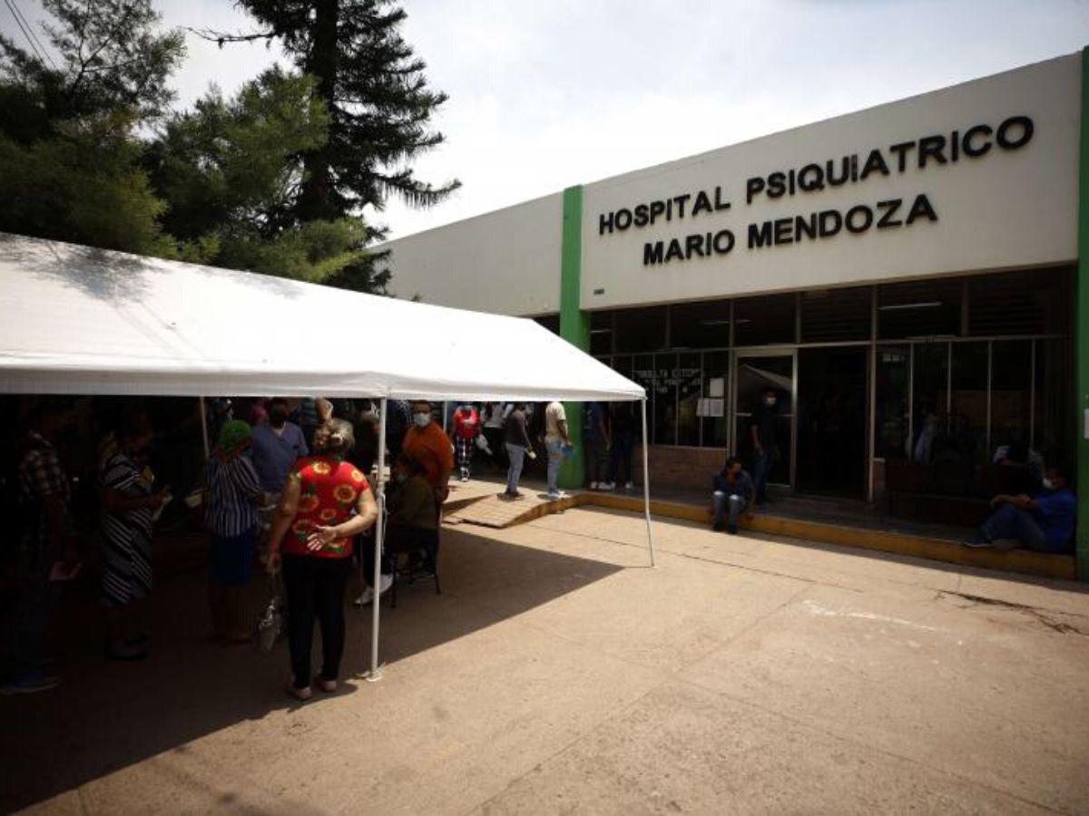 Normalizan atenciones médicas en el Mario Mendoza y Santa Rosita