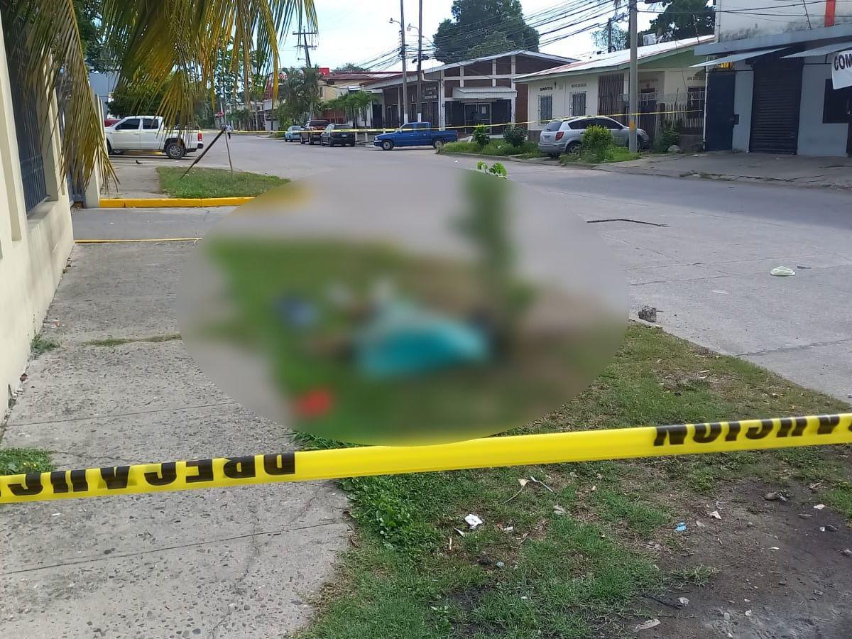 Matan a pedradas a un indigente frente a iglesia en San Pedro Sula