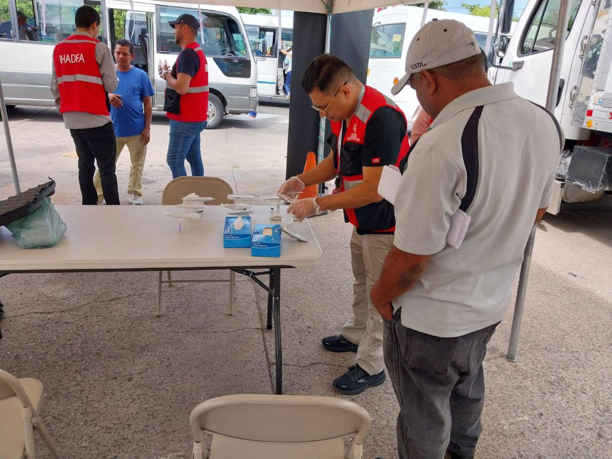 Alto consumo de cocaína en conductores de buses de la capital