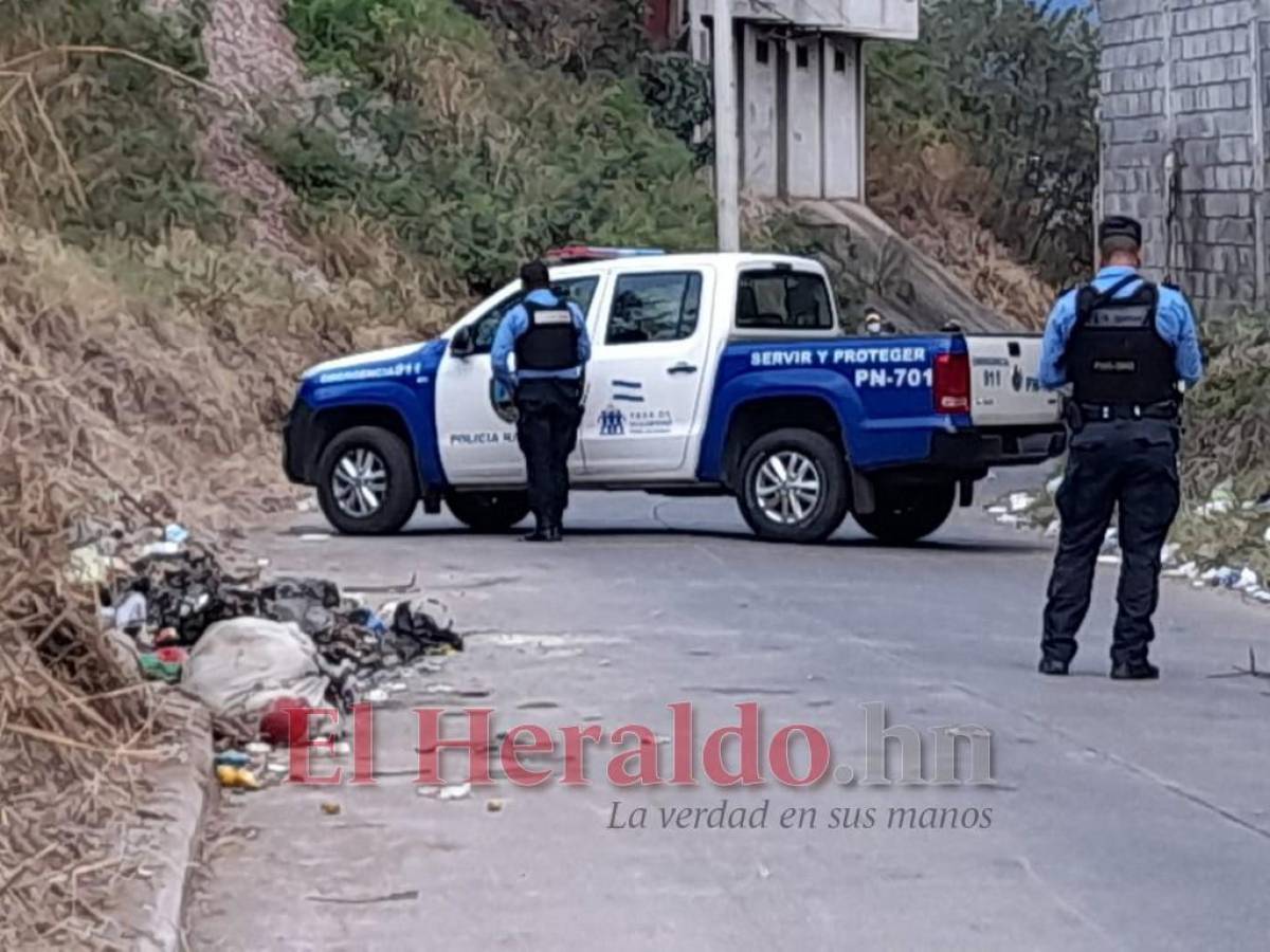 Envuelto en sábanas hallan cadáver en la colonia 28 de marzo