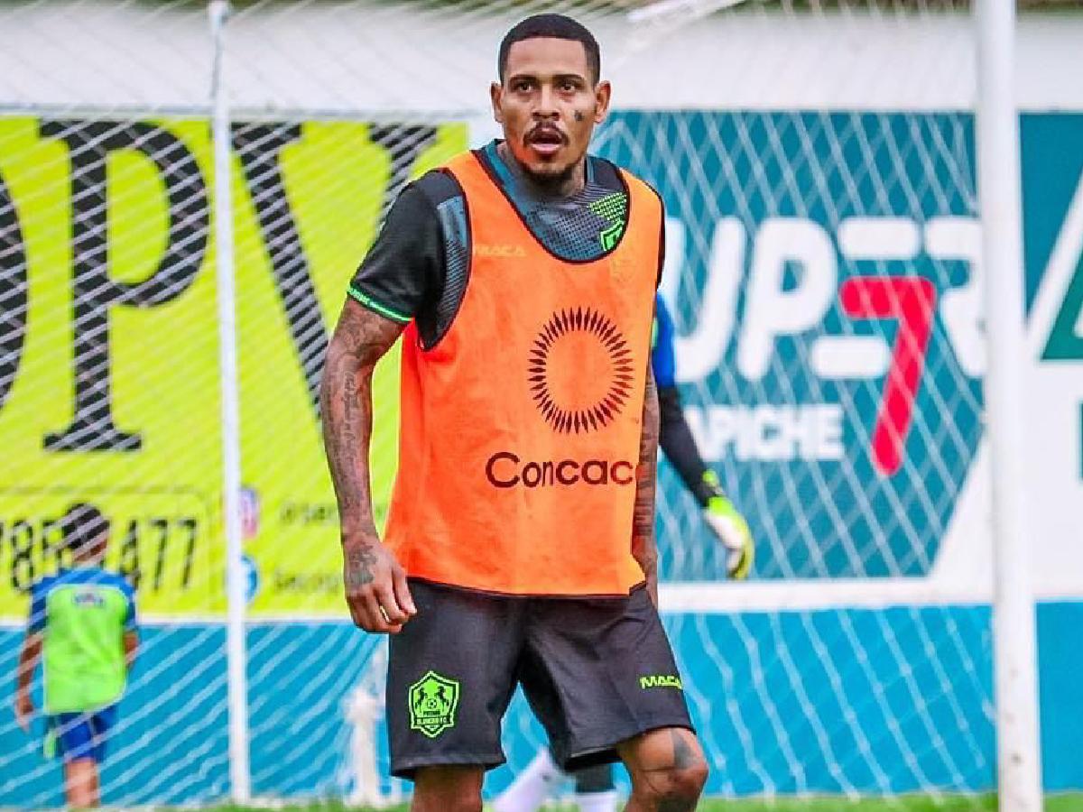 Henry Figueroa espera volver a la Selección de Honduras y el club grande donde jugaría