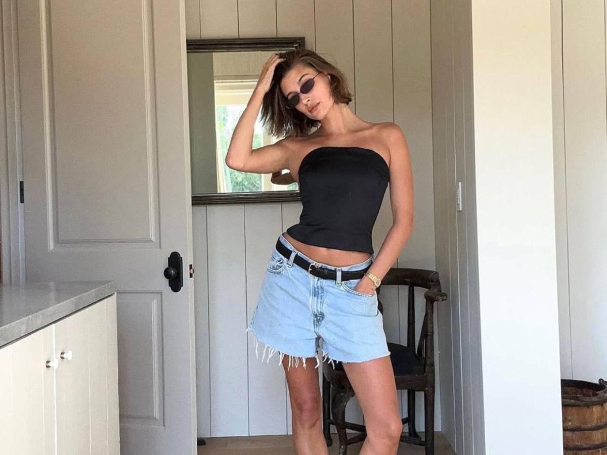 Hailey Bieber: La reina del “clean girl aesthetic” y el lujo casual