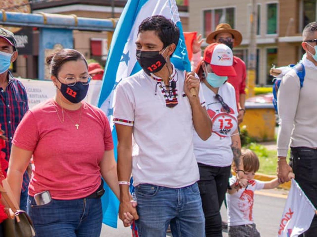 ¿Quiénes son las esposas de los funcionarios de Libre que buscan una precandidatura como diputadas?