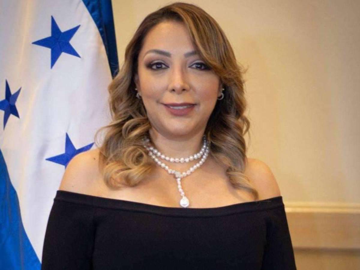 Miriam Barahona, expostulante a CSJ, interpone recurso de reposición ante la Junta Nominadora