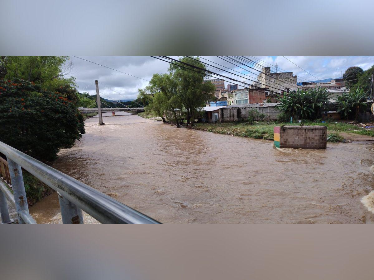 Caudal del río Choluteca disminuye tras las lluvias de la tormenta Sara