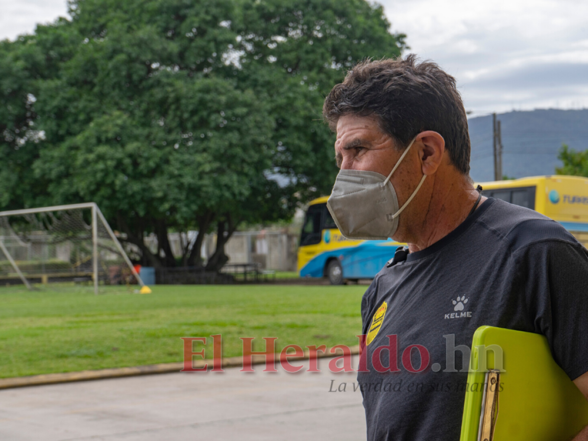 Héctor Vargas habla de su debut triunfal contra Olimpia