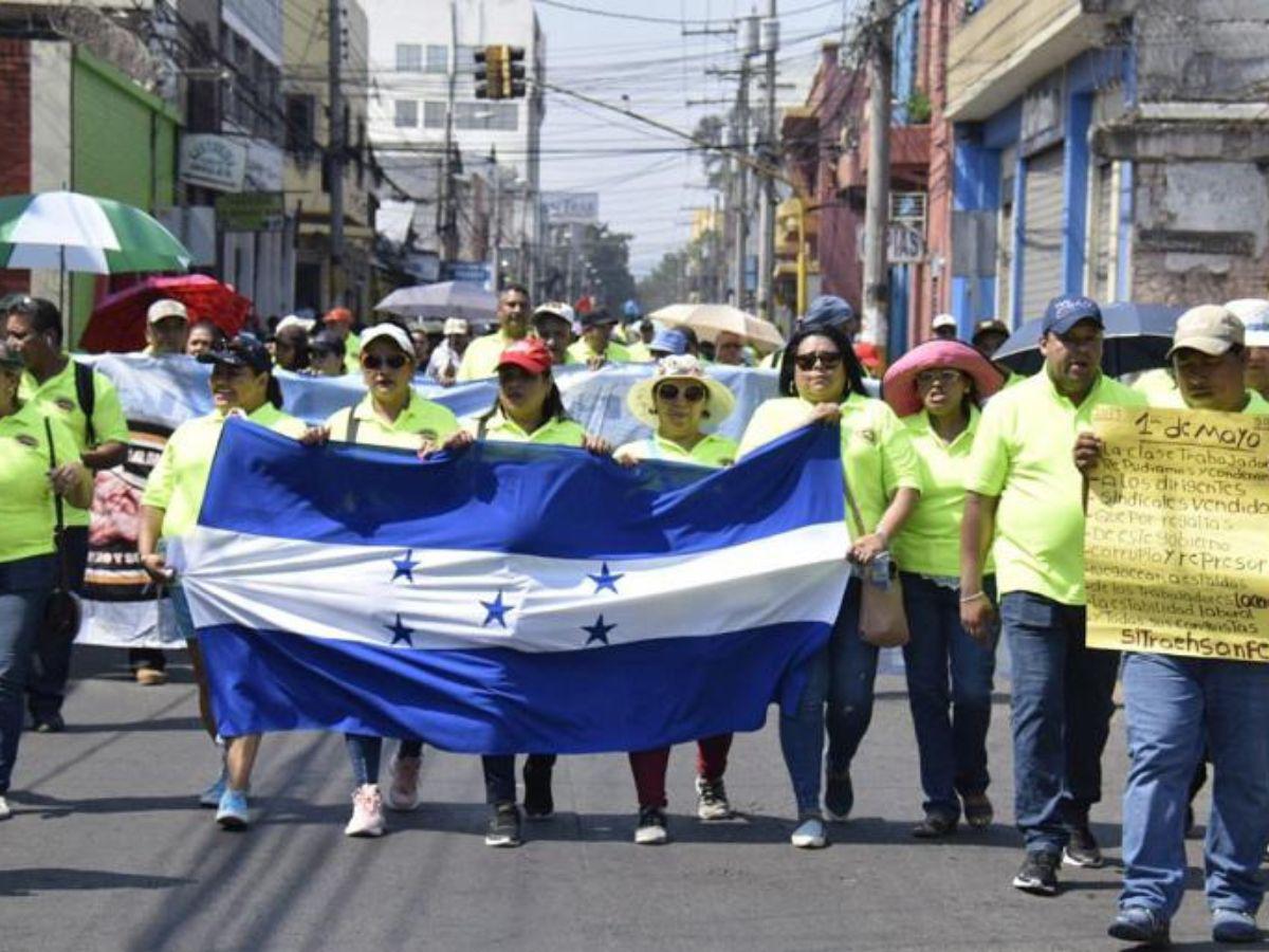 Centrales obreras listas para marchar el Día Internacional del Trabajador