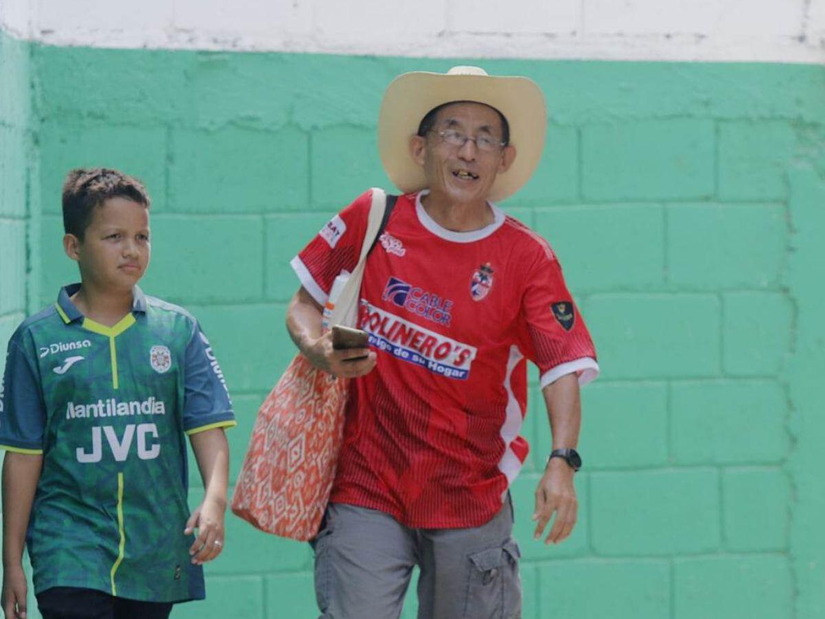 Kawagishi estuvo en el Yankel Rosenthal apoyando a su equipo ante el Marathón.