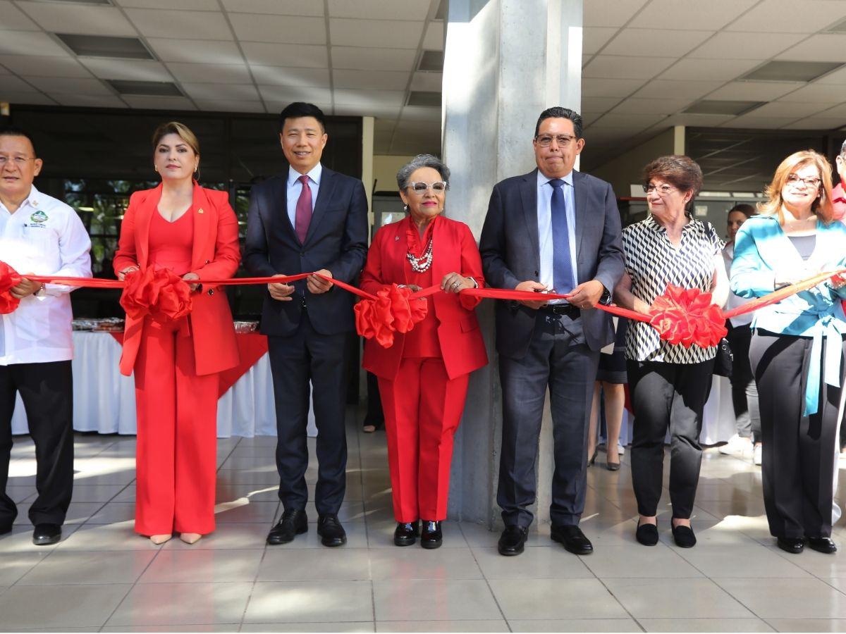 Inauguran los primeros cursos de cultura china en Honduras