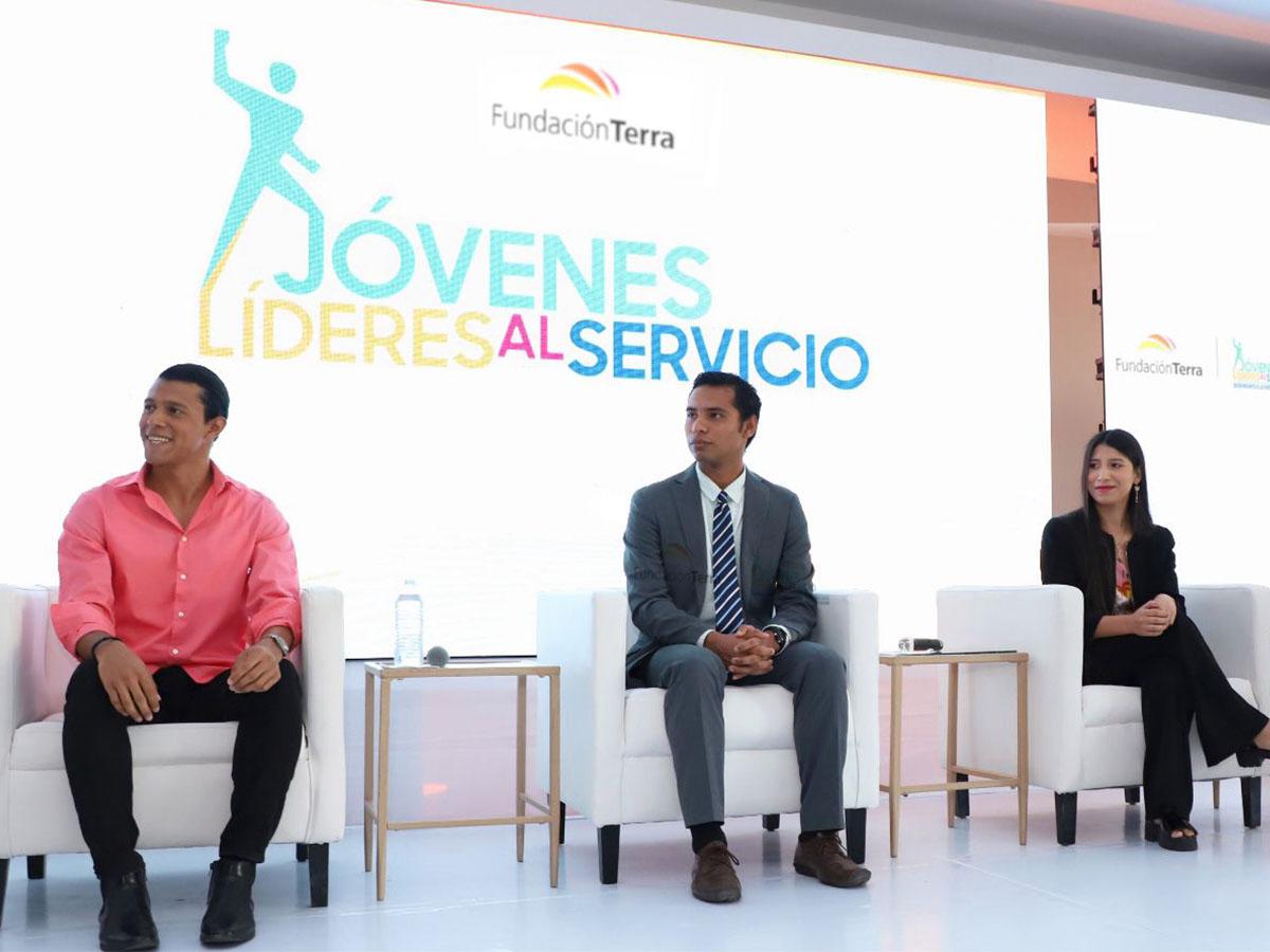 <i>Los jóvenes seleccionados para el programa “Jóvenes Líderes al Servicio” de Fundación Terra están decididos a dejar una huella positiva en sus comunidades. </i>