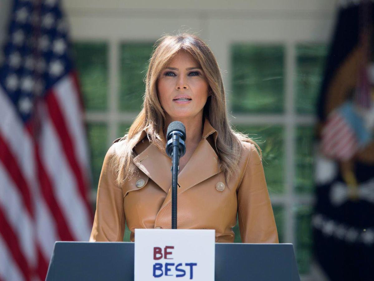 Melania Trump denuncia intentos para silenciar a su marido