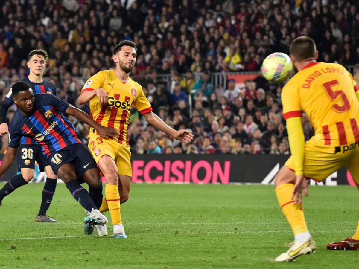 Barcelona empata 0-0 contra el Girona, pero aumenta su diferencia con el Real Madrid