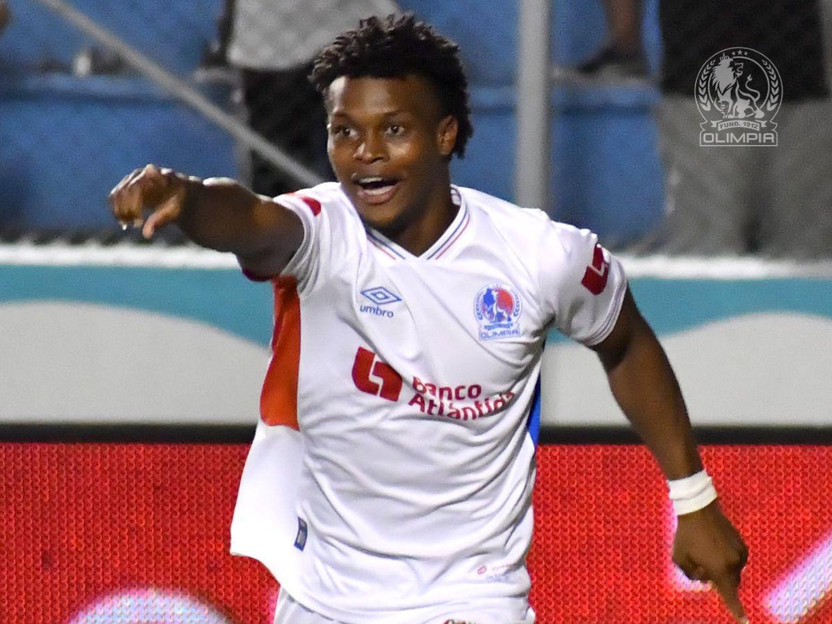 Habla poco español: ¿quién es el joven Demetri Gordon, debutante goleador del Olimpia oriundo en Roatán?