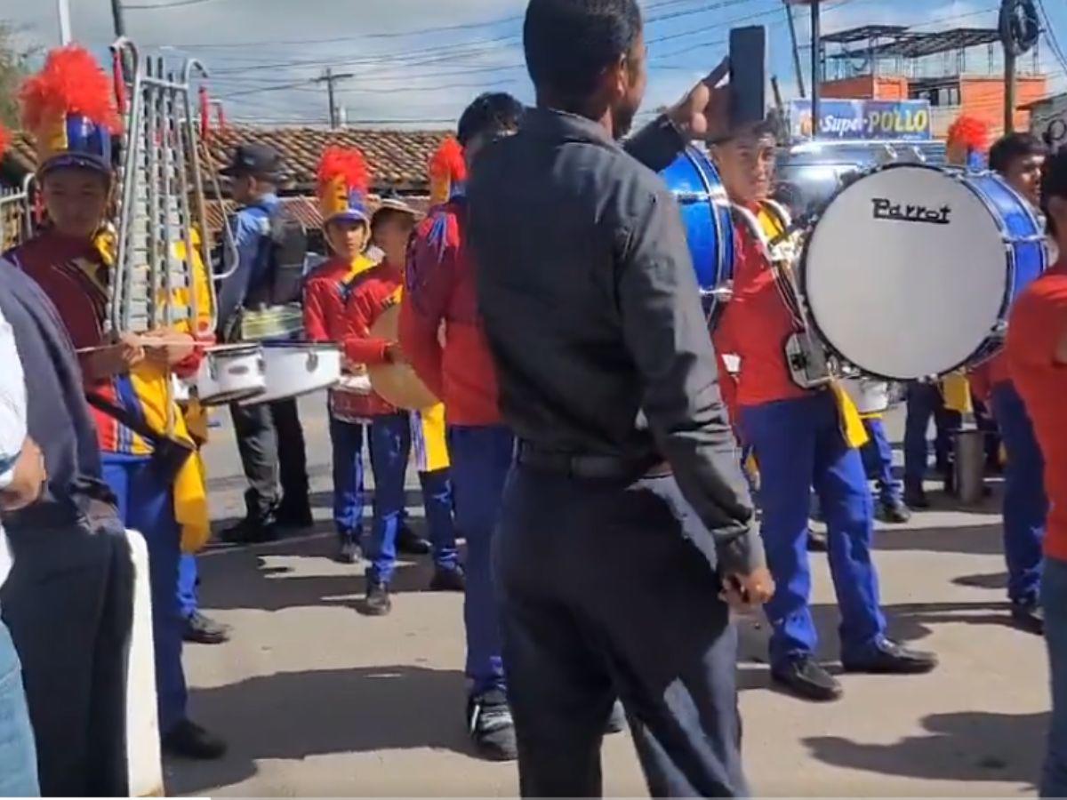 ¡Como un héroe! Así recibieron en Talanga a don Elías Valladares