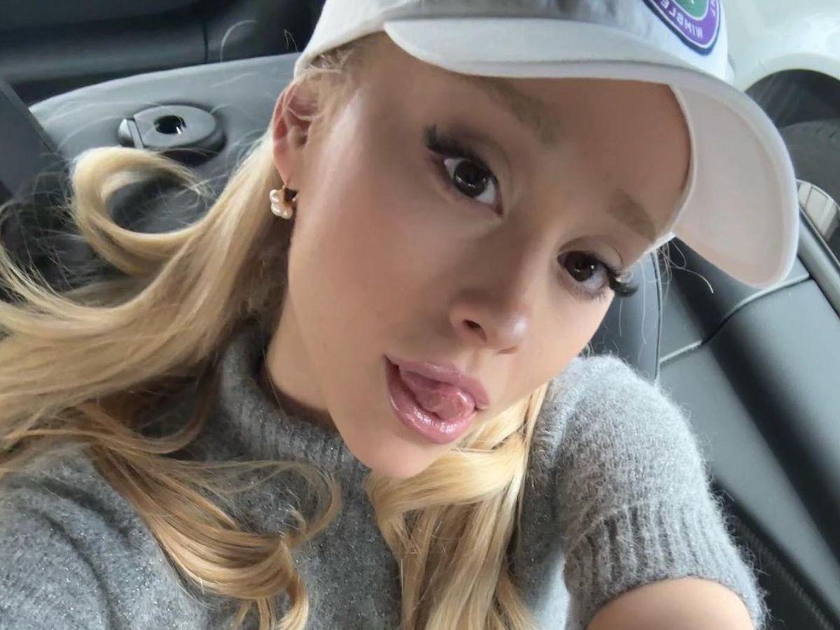 Ariana Grande y el actor Ethan Slater tendrían una relación desde hace meses