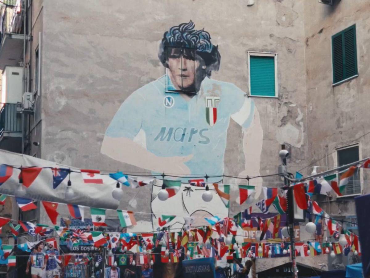 Napoli rinde homenaje a Diego Maradona a cuatro años de su fallecimiento