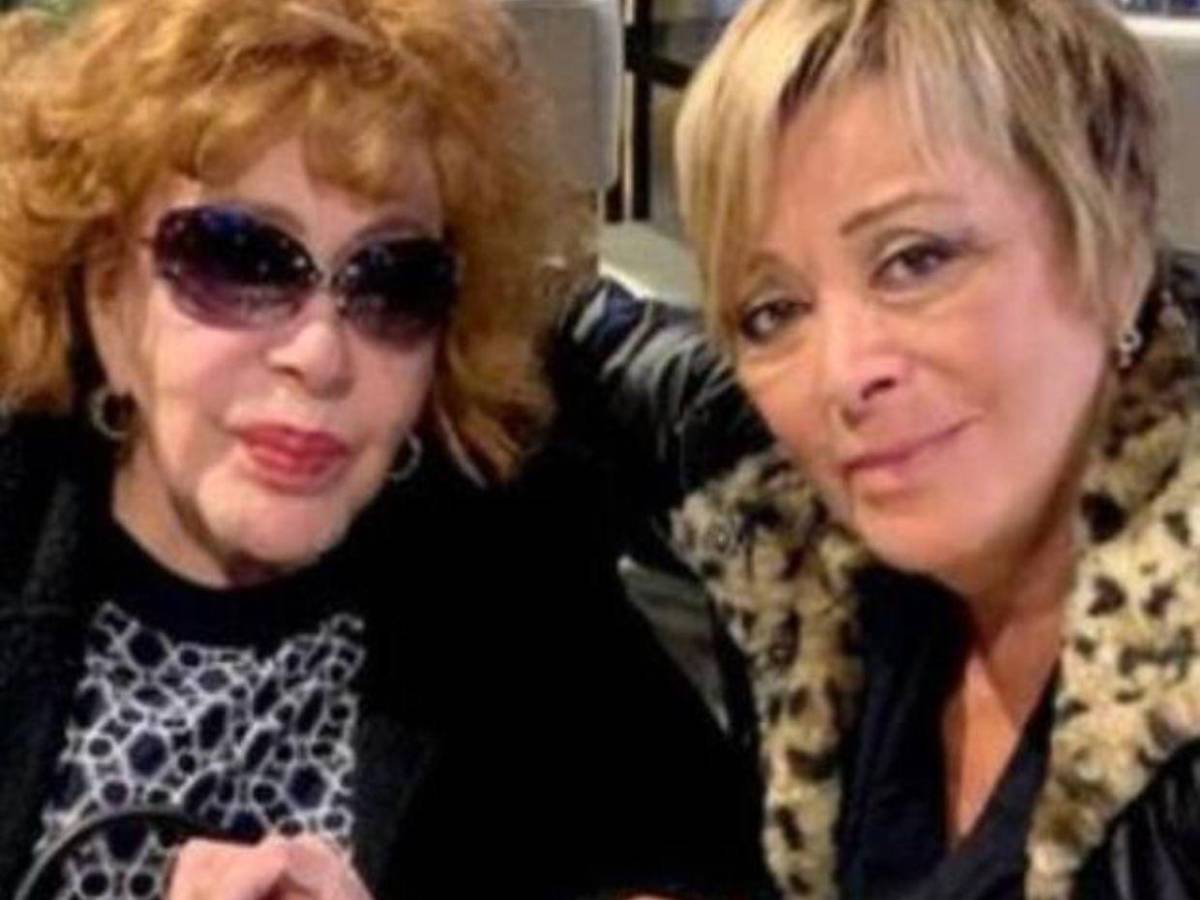 Sylvia Pasquel dedica emotivo adiós a Silvia Pinal: “Te amaré por siempre, mamá”