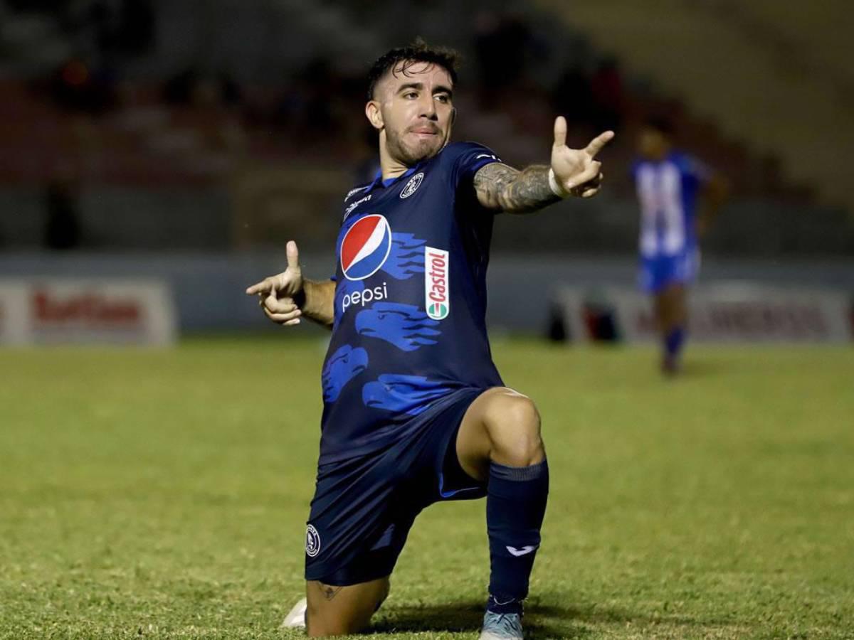 Auzmendi reacciona tras ser vinculado con Alajuelense