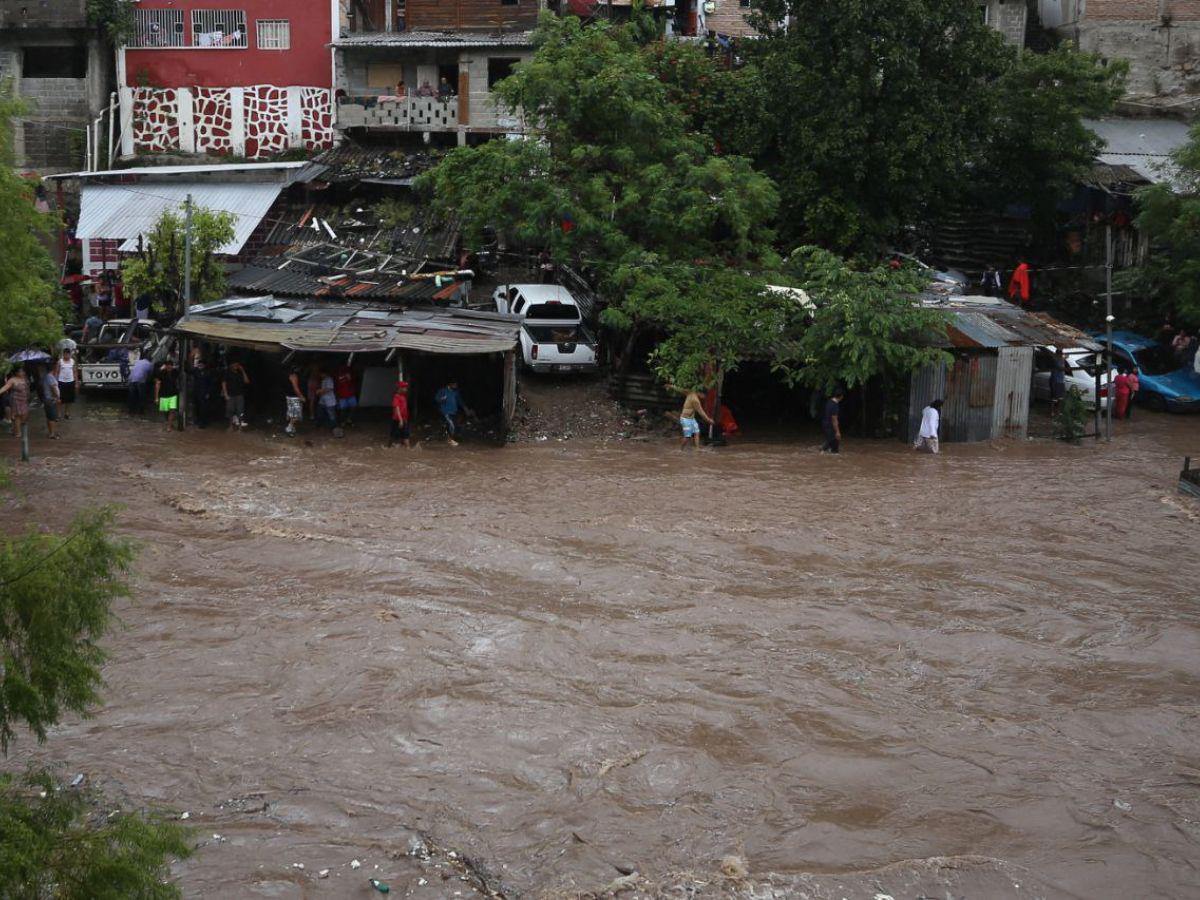 El pueblo ayuda al pueblo: lamentable situación en el río San José