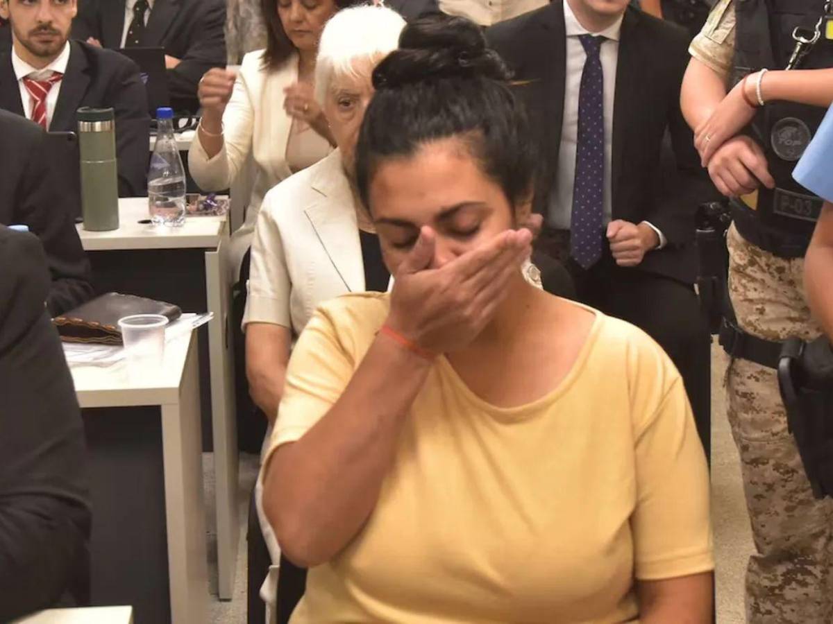 Brenda Agüero, enfermera acusada de envenenar a cinco bebés en hospital de Argentina