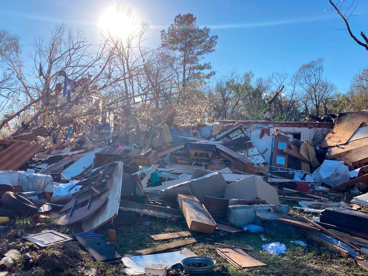 Fuertes tornados azotan Louisiana y dejan tres personas muertas en Estados Unidos