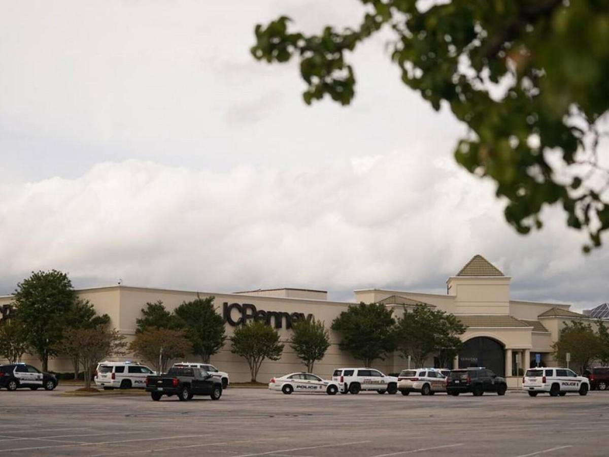 Tiroteo en mall de Carolina del Sur deja al menos 14 heridos