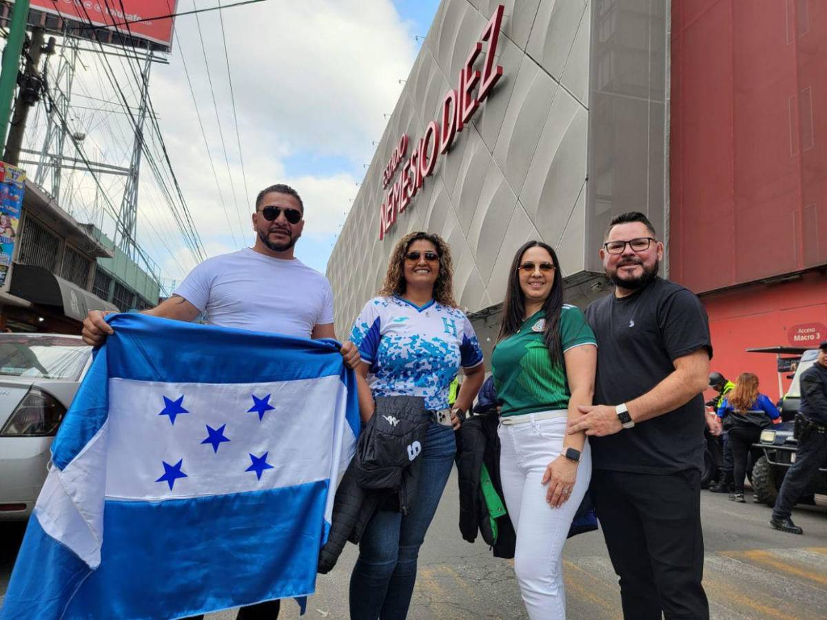 Hondureños llegan al Nemesio Diez para el partido ante México