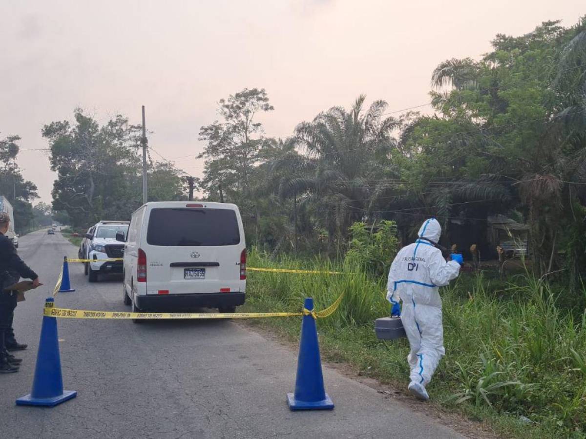 Asesinan y dejan cuerpo de hombre al interior de bus en La Masica, Atlántida