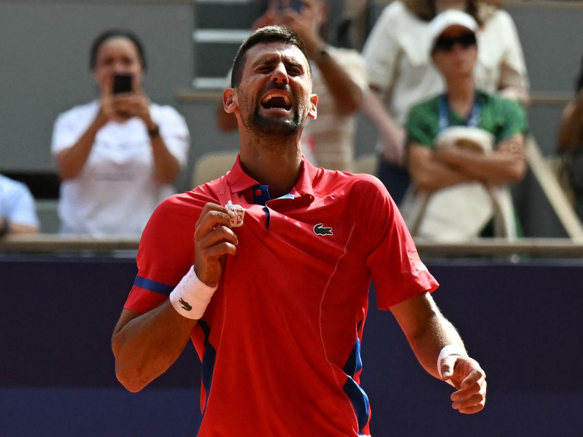 París 2024: Djokovic vence a Alcaraz y consigue su primera medalla en Juegos Olímpicos