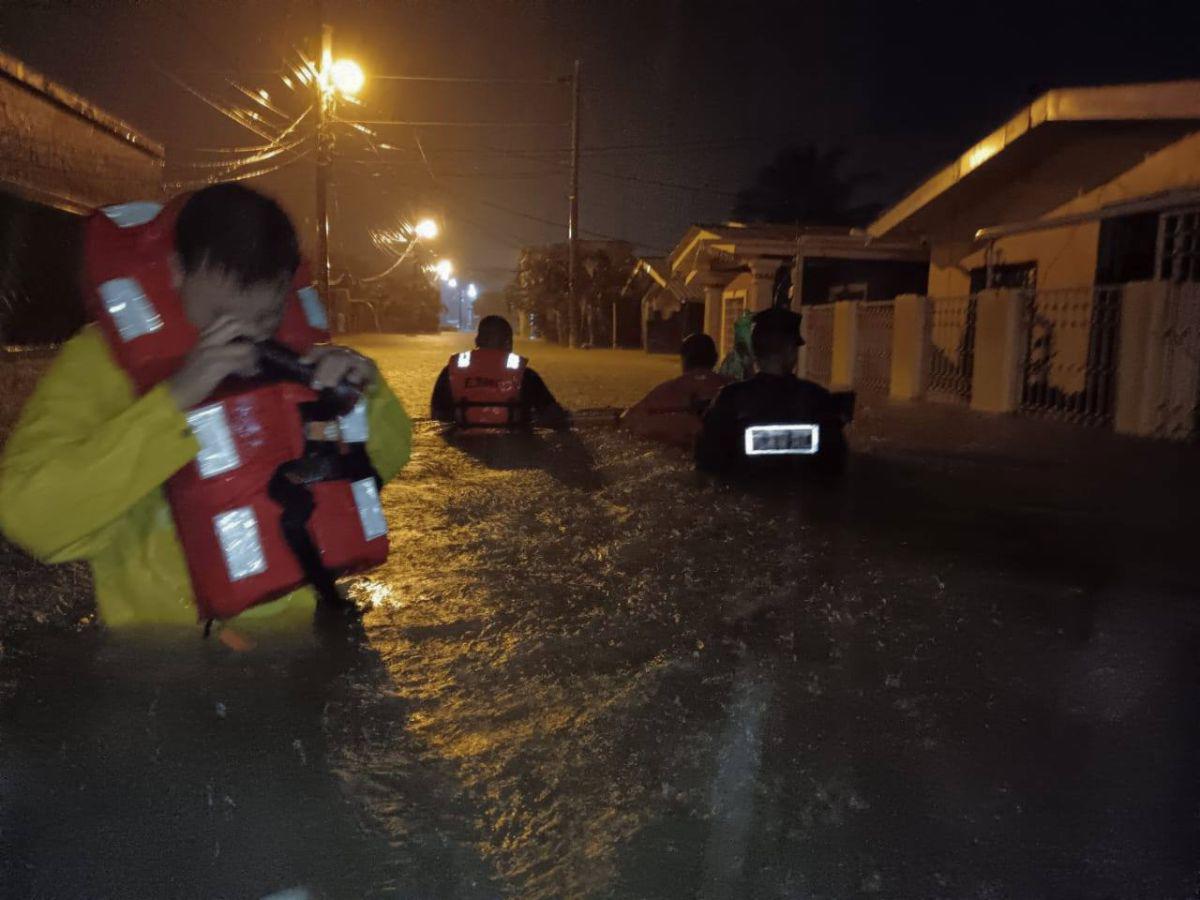 Familias evacuadas y supermercados colapsados: emergencia en Honduras por Sara