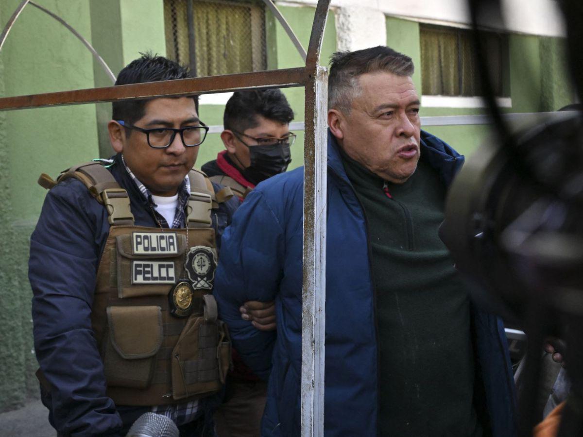 Militares del golpe en Bolivia son enviados a prisión de máxima seguridad