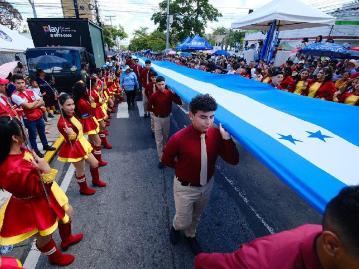 En varios puntos del país están listos todos los preparativos para conmemorar el Día de la Independencia.