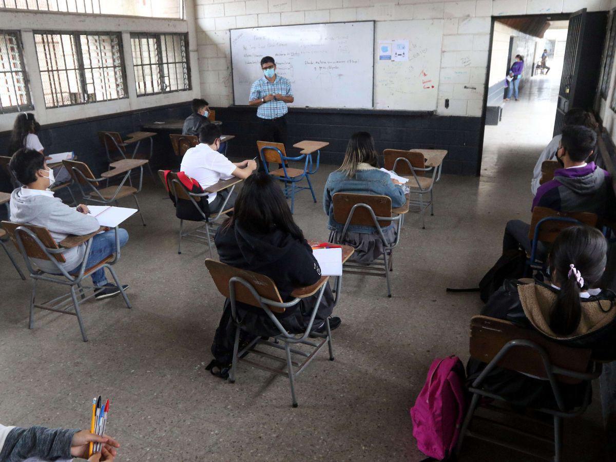 Más de 54 mil alumnos se retiraron de las aulas de clases de Honduras