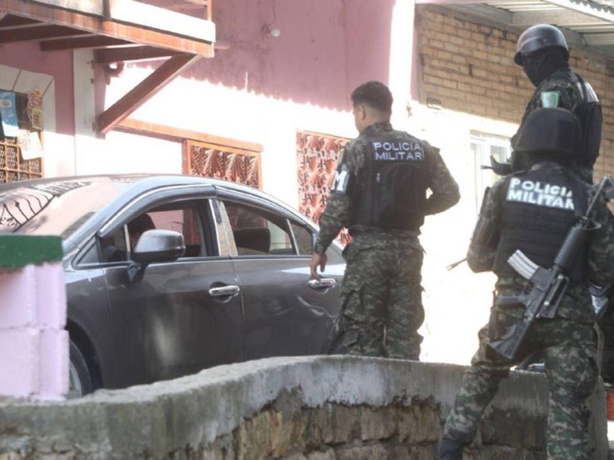 Fuertes operativos tras muerte de policía militar en enfrentamiento en La Laguna