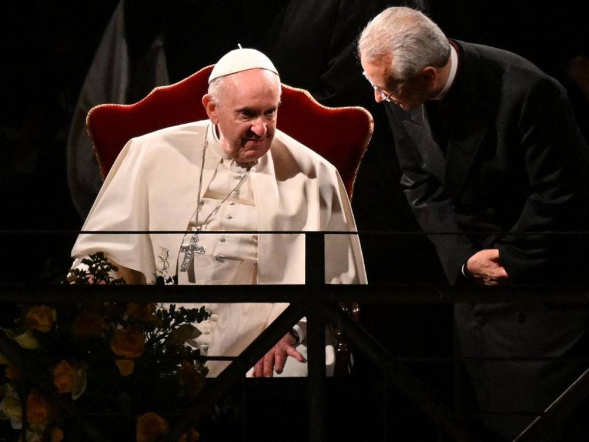 “El mundo está en guerra”, lamenta el papa Francisco