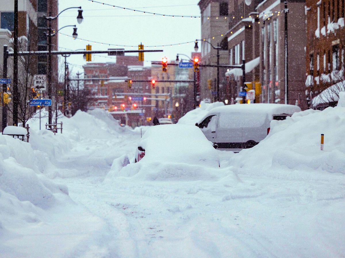 EE UU: “tormenta de nieve del siglo” suma casi medio centenar de muertos