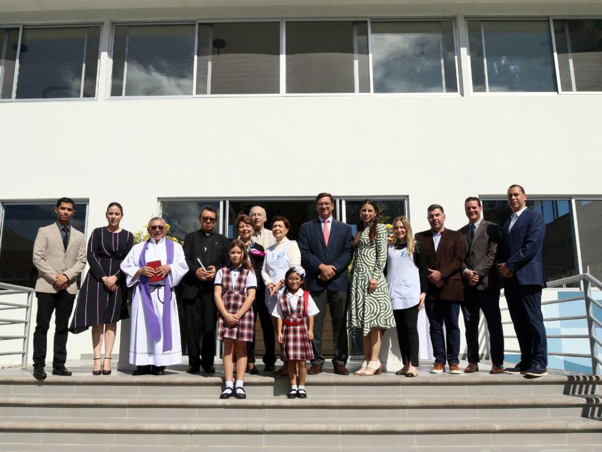 Entre invitados inauguran nuevo centro de aprendizaje de Macris School