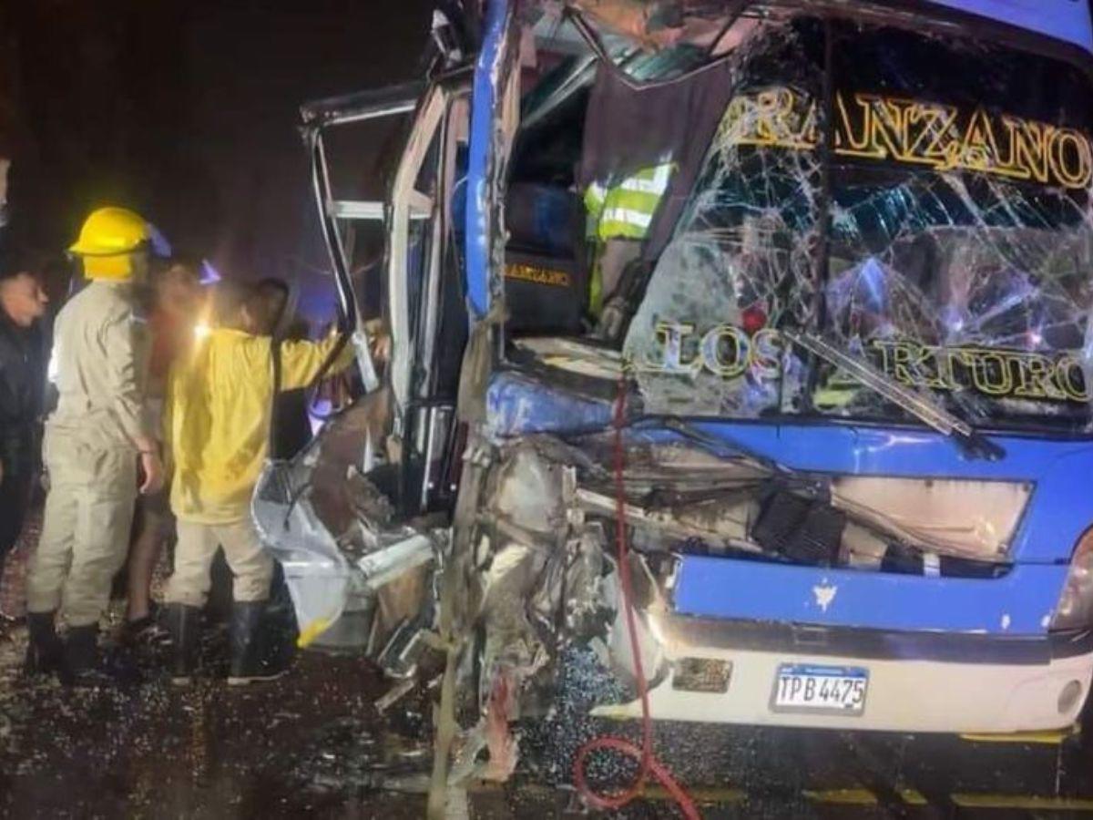 Un muerto y varios heridos deja accidente en Santa Cruz de Yojoa