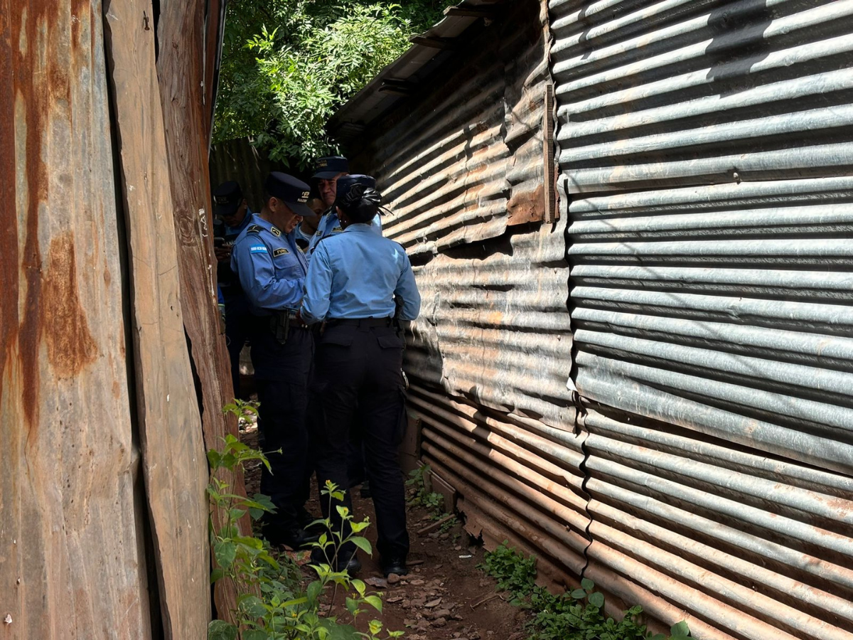 Estrangulado hallan cuerpo de hombre bajo el puente Estocolmo del DC