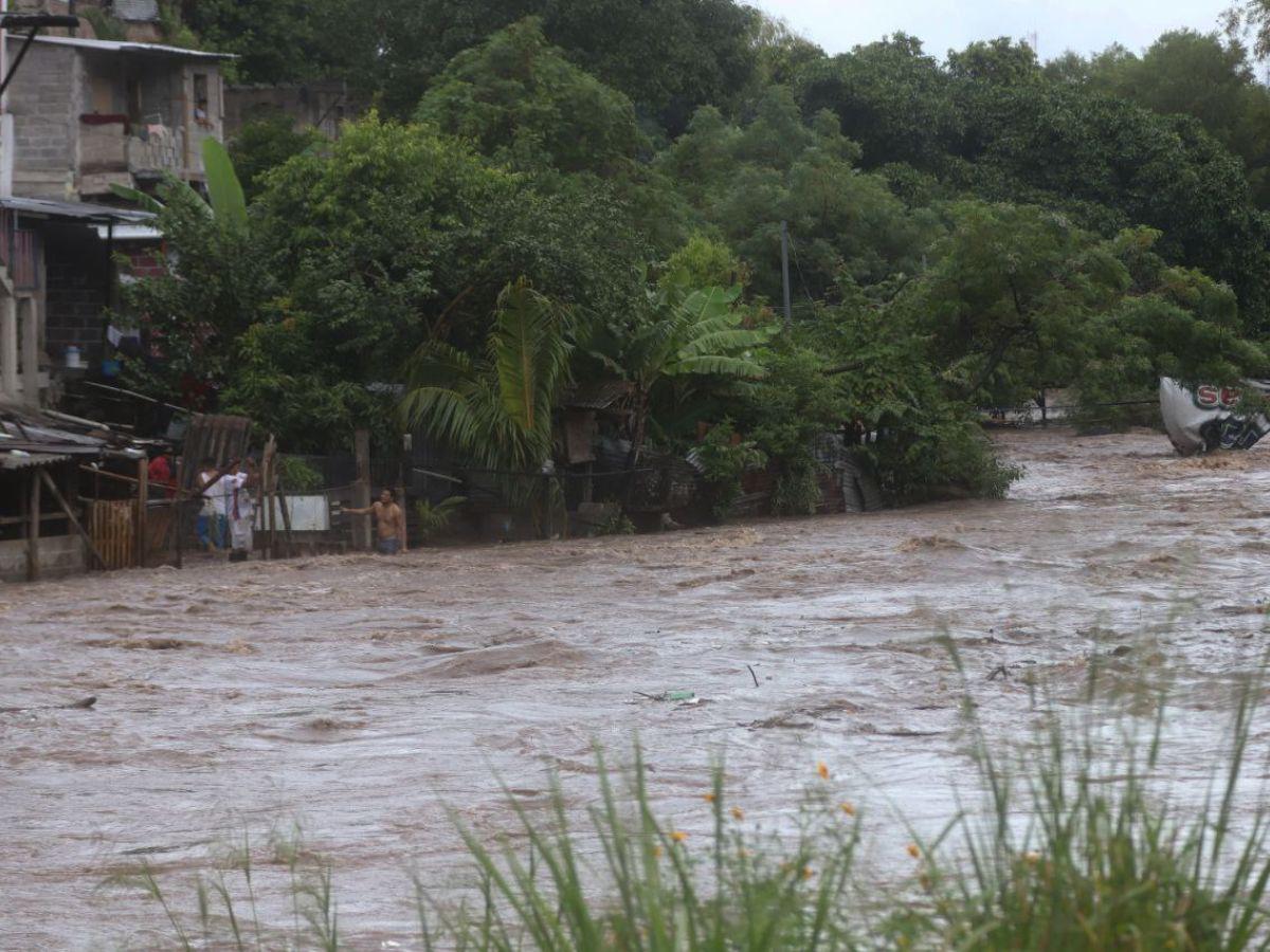 El pueblo ayuda al pueblo: lamentable situación en el río San José