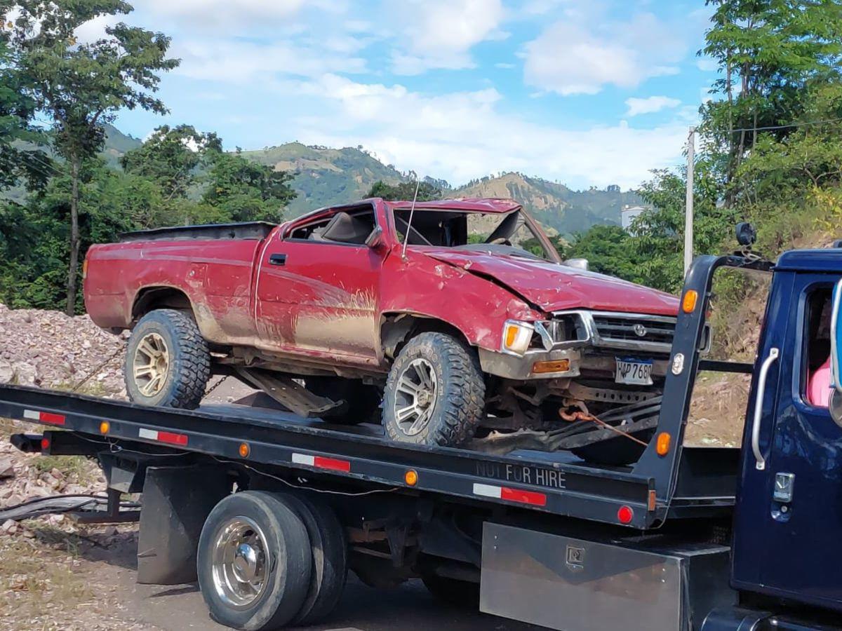 Cuatro personas gravemente heridas deja aparatoso accidente en Santa Bárbara